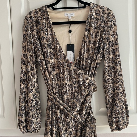 Leopard Print Wrap Dress - Picture 3 of 7